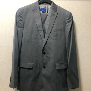 Men’s Grey Suit